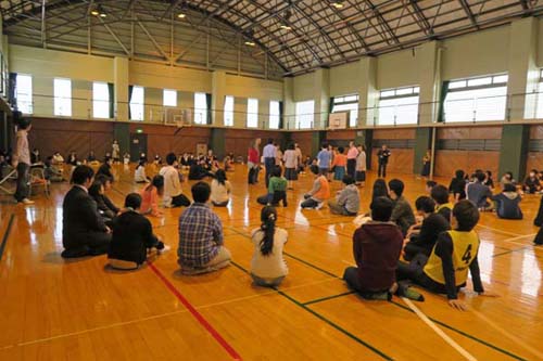 筑波学院大学　新入生スクエアダンス体験 (４月６日)_b0337729_2238310.jpg