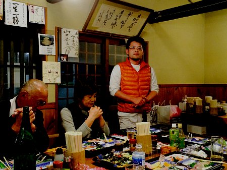 あづまうどん、藤井大将おつかれさまでした!_c0092877_13332671.jpg
