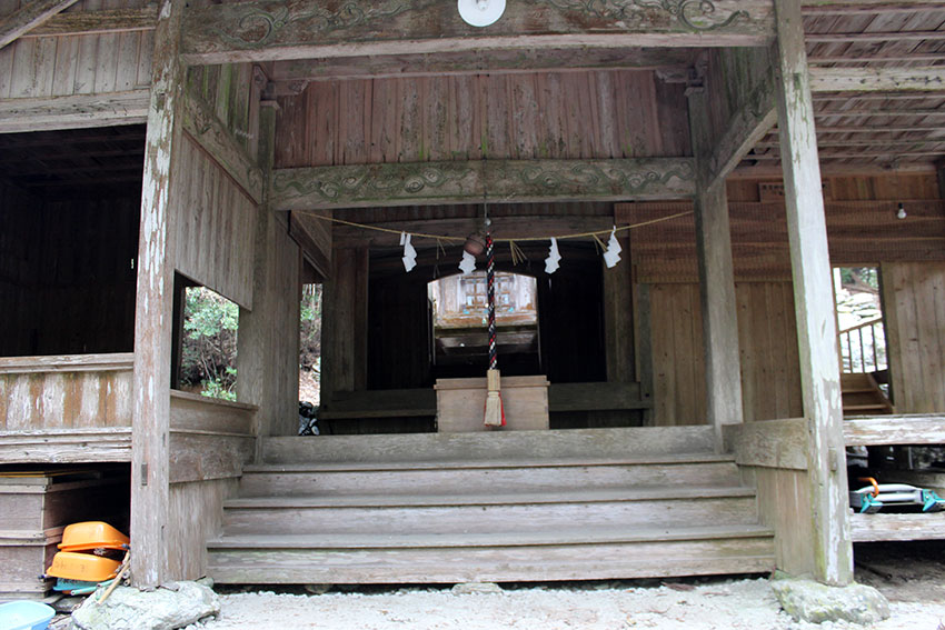 セローでお散歩♪美馬市木屋平編-3♪滝宮神社♪_d0058941_20473321.jpg