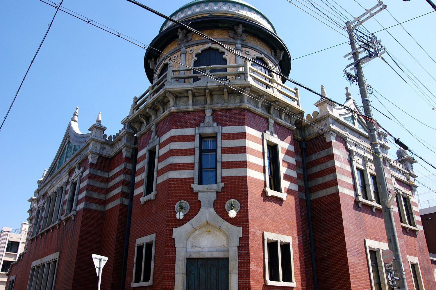 【重要文化財】　旧真宗信徒生命保険株式会社本館（本願寺伝道院）_b0212342_12194040.jpg