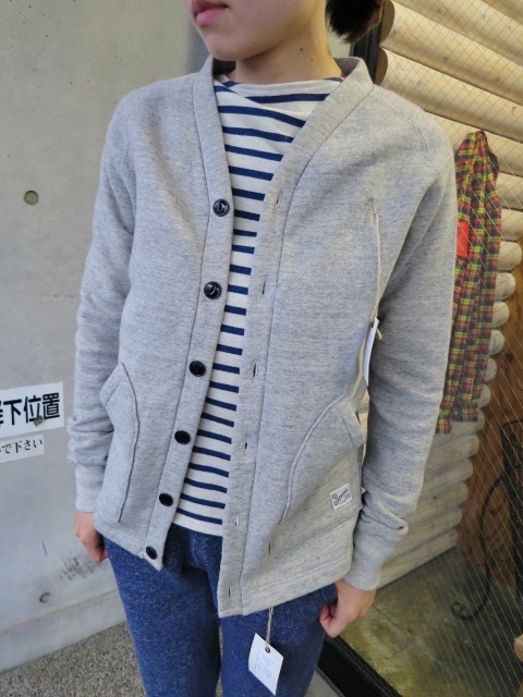St.James の不滅の定番カラー!★? 稀少な全杢糸仕様のChambre / Indigo カラー・・・是非★_d0152280_2064112.jpg