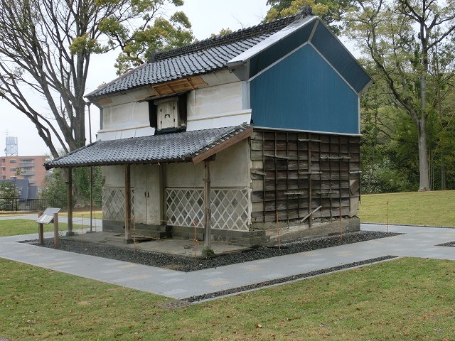 吉原公園再整備に合わせ、「富士山東泉院」の利活用にどう取り組むかが急務_f0141310_751281.jpg