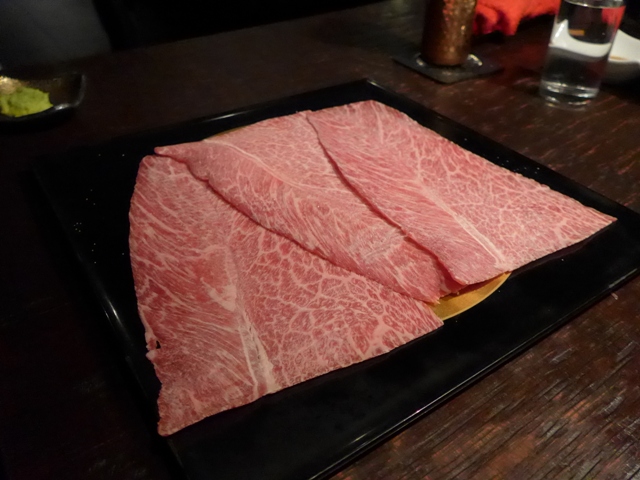 西麻布「牛牛 西麻布総本店」へ行く。_f0232060_11505666.jpg
