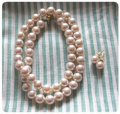 remaked pearl necklace_b0160864_23225892.jpg