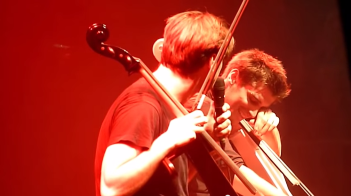 ルカ里帰り　#2CELLOS _b0064176_2347252.png