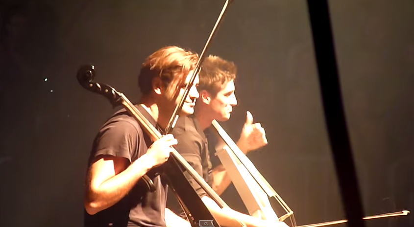 ルカ里帰り　#2CELLOS _b0064176_2394113.png