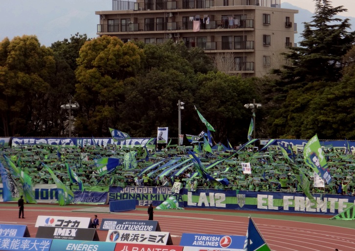 4/12 湘南ベルマーレ vs FC東京_b0199830_1562765.jpg