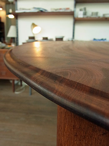 dining table_c0139773_23581095.jpg