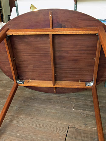 dining table_c0139773_23591719.jpg