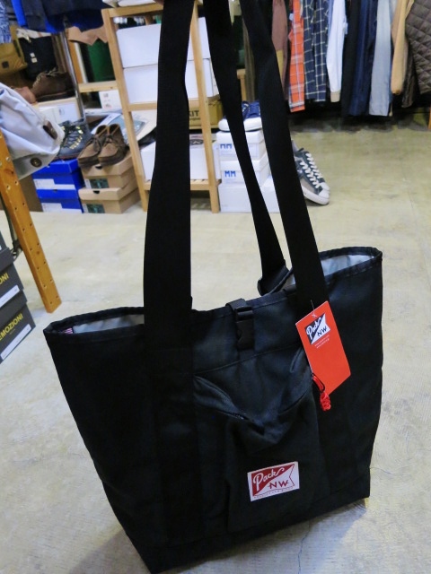 春に最適なマルチBAG ・・・ 3WAY Hobo TOTE BAG By Pack Northwest_d0152280_350865.jpg