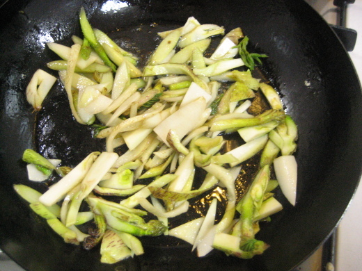 うどの食べ方の提案_d0031682_07393542.jpg