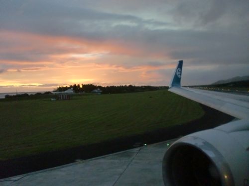 旅日記 クック諸島 2012MAY その8 NZ070 SYD RAR _f0059796_13264132.jpg