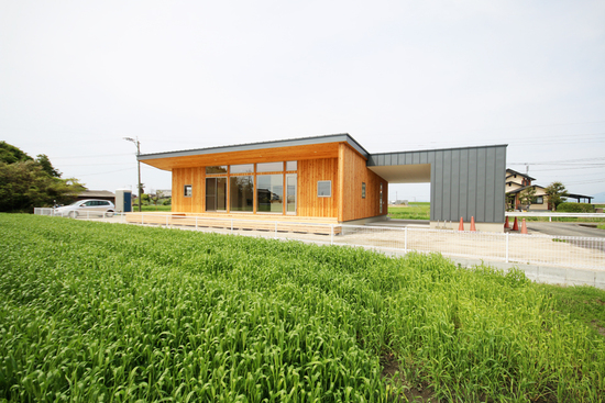 「Forest Barn FLAT+Garage/神埼の家」完成見学会でした!_e0029115_14334237.jpg