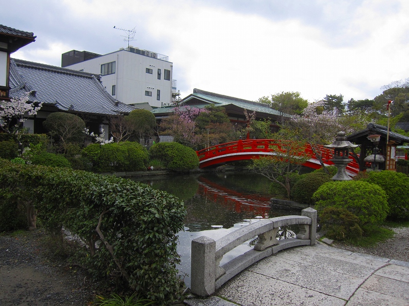 面影を残す平安京の禁裏だった【神泉苑】20150408_e0237645_13303424.jpg