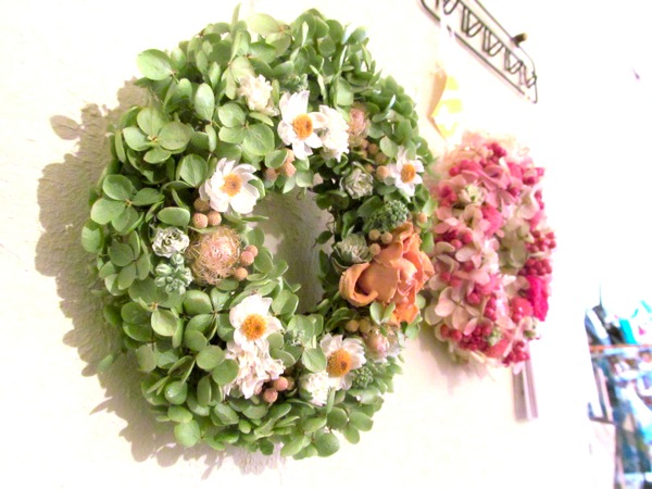 気持ちゆったりの雨、お花をながめてほっ。_f0129557_1518448.jpg