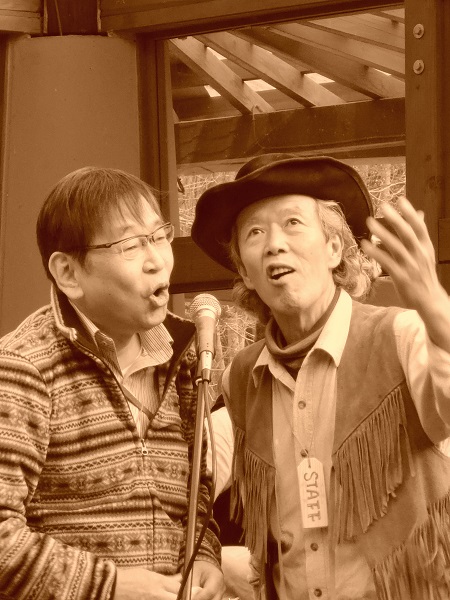 八ヶ岳の笑い声 コンサートへ♪_a0211886_172336100.jpg