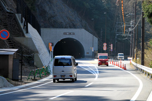 二ノ瀬トンネル_e0048413_1758475.jpg
