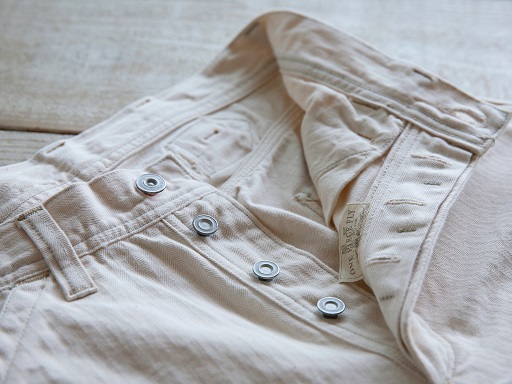 DERRICKMAN OVERALLS WHITE_d0160378_1724181.jpg