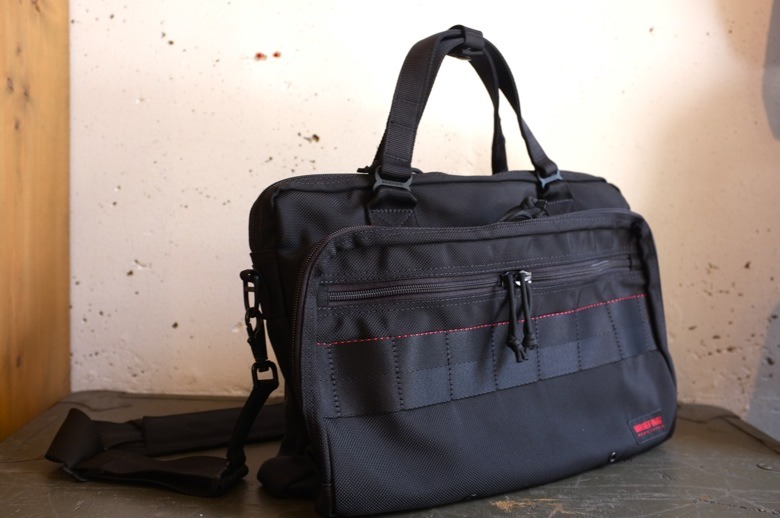 BRIEFING NEO TRI MOON・TRIPOD・EUCLID BRIEF : Dude Ranch blog