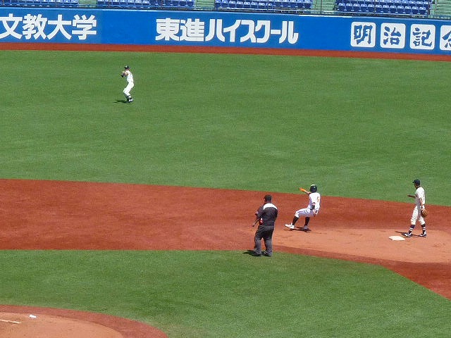 國學院大対拓殖大 4月15日 東都大学野球1部 前半 _b0166128_1418882.jpg