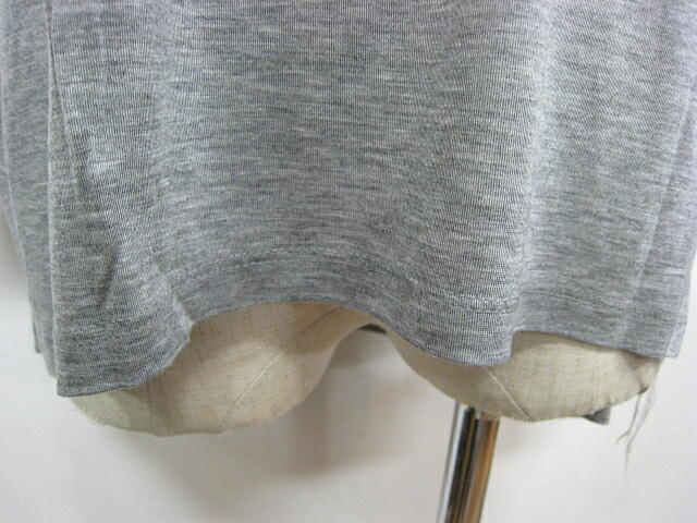 ｃｌｏｃｈｅ （ クロッシェ ）　６０／２テンセルキュプラ天竺ＴＯＰＳ ＧＲＡＹ　_a0089359_1722311.jpg