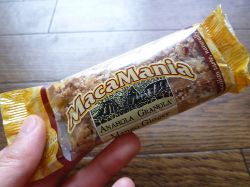 ANAHOLA GRANOLA Mango Ginger MacaMania Bar_c0152767_2123723.jpg