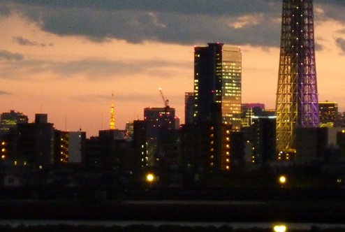 東京の夕暮れ_d0015968_21423055.jpg