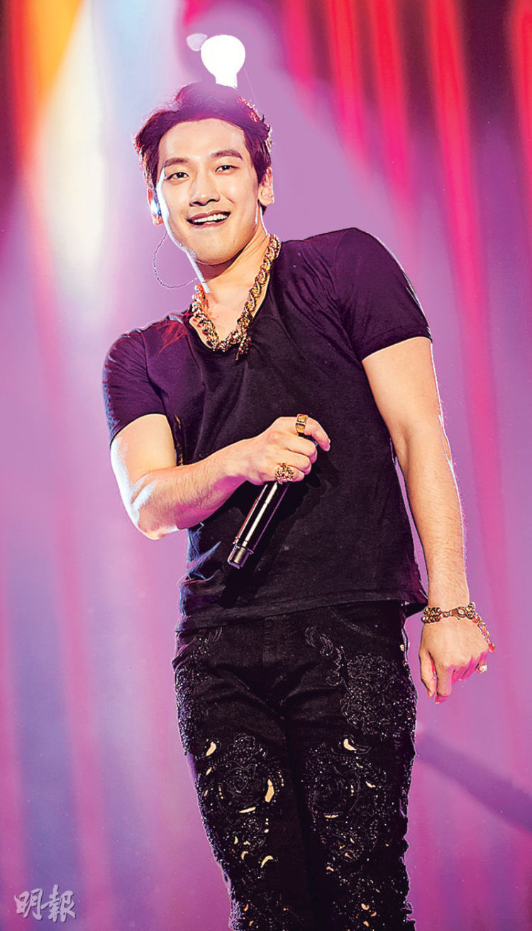 RAIN　China Music Awards_c0047605_0431863.jpg
