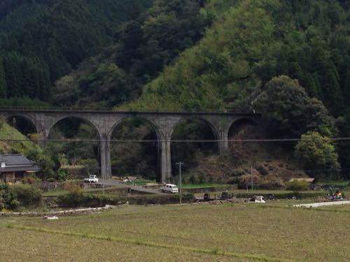 e0224118_1251084.jpg
