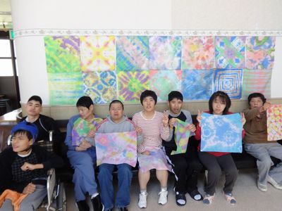 4/18 絞り染め☆_a0154110_15445075.jpg