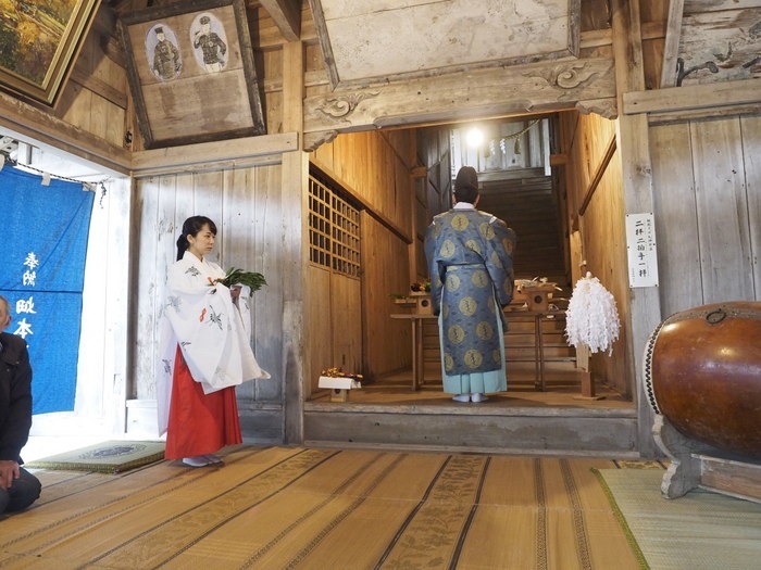 客人神社の種祭り_c0116915_0193025.jpg