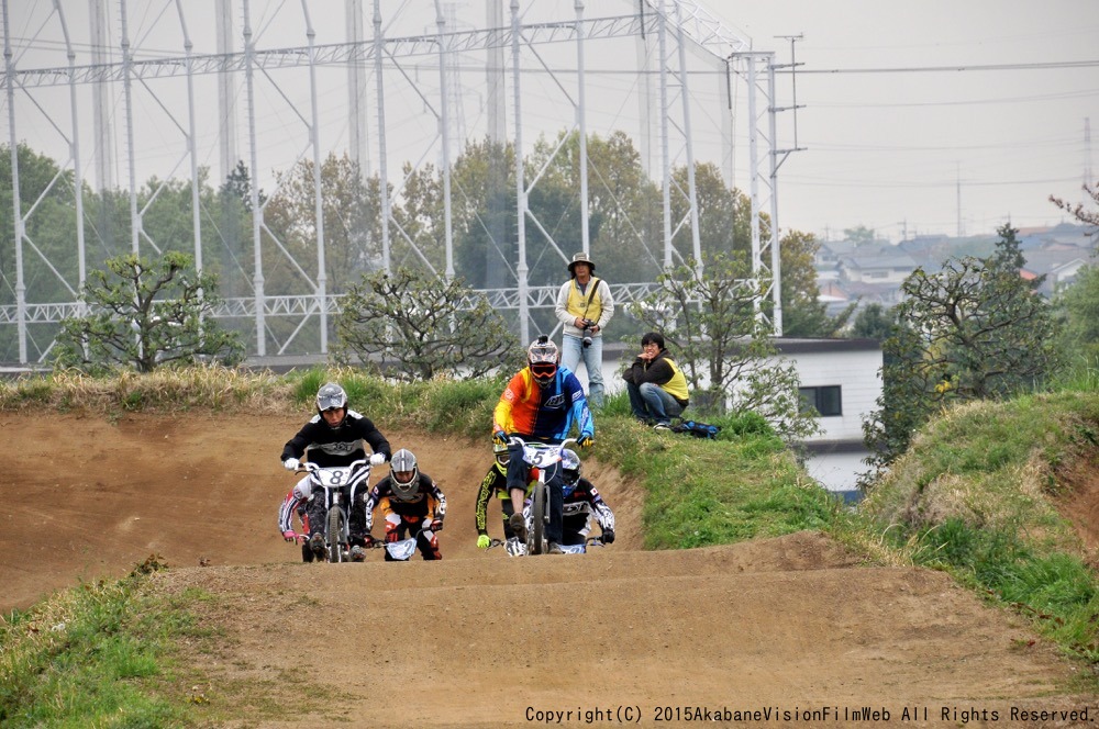 JOSF４月緑山定期戦VOL2：MTBエキスパート/マスターズ決勝　動画あり_b0065730_5332330.jpg