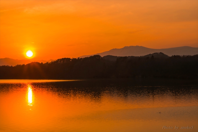 みちのく御所湖の夕景_d0067934_1228104.jpg