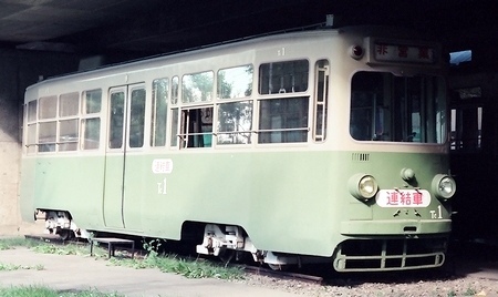 札幌の親子電車_e0030537_22574943.jpg