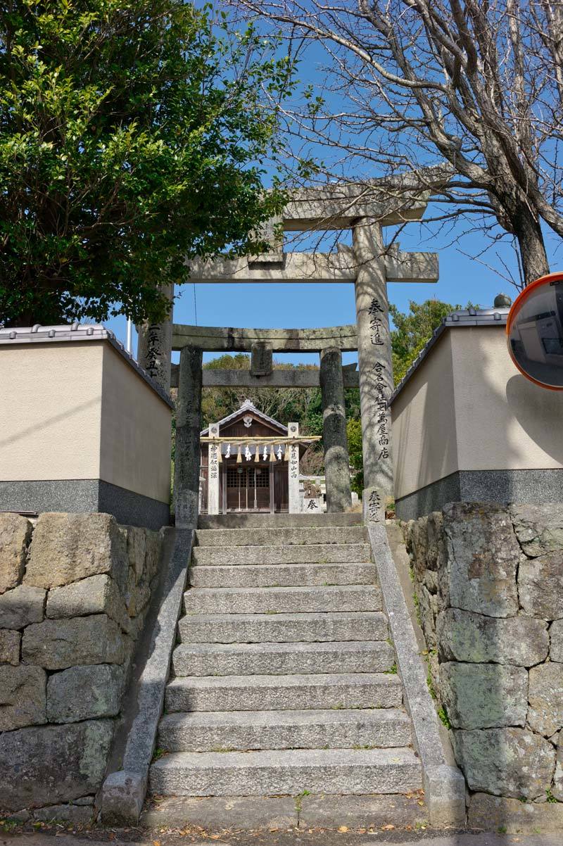 綿津見神社　福岡県糟屋郡新宮町湊_b0023047_05192499.jpg