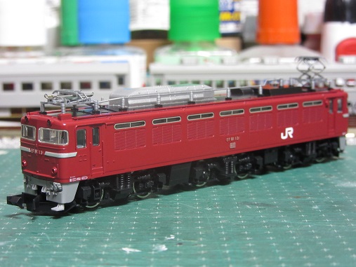 パーイチの予感！トミックスEF81（初期型・東日本色）の白