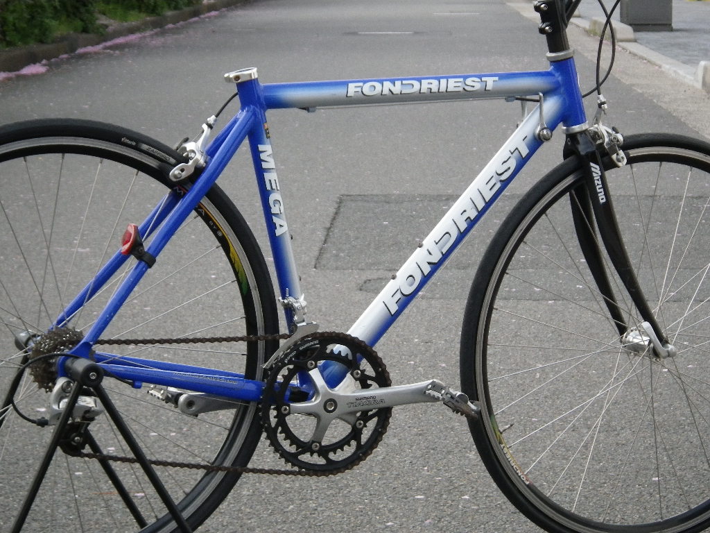 【美品】FONDRIEST MEGA ロードバイク MEGA 88174- 美品】FONDRIEST MEGA ロードバイク MEGA 88174- Fondriest MEGA