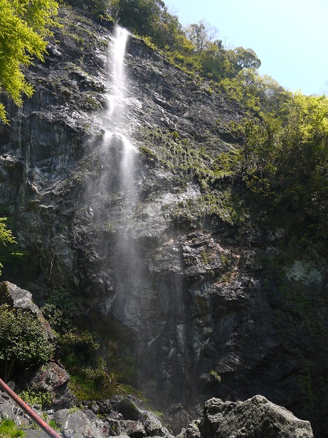 灌頂ヶ滝 かんちょうがたき 藍 の着物であるこう