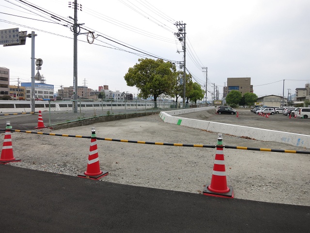 大正通り踏切道路拡幅改良工事_b0095061_1063074.jpg