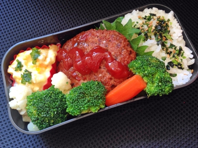 4 23 成城石井のハンバーグ弁当 ひとりぼっちランチ 4 23 成城石井のハンバーグ弁当 ひとりぼっちランチ