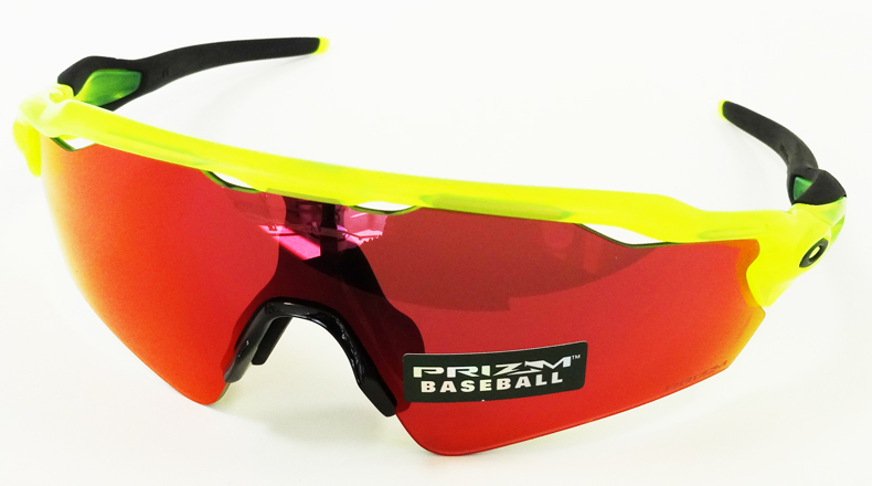 OAKLEY(オークリー)サングラス限定カラーURANIUM COLLECTION(ウラニウムコレクション)入荷!_c0003493_10255852.jpg