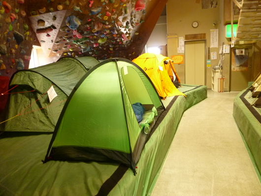 テント～。