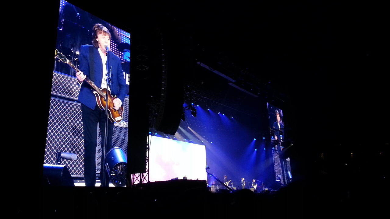 PAUL McCARTNEY OUT THERE JAPAN TOUR 2015 東京初日@東京ドーム_b0042308_82992.jpg