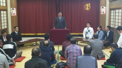 連日の個人演説会や総決起大会の応援弁士で想う_d0129296_232712.jpg