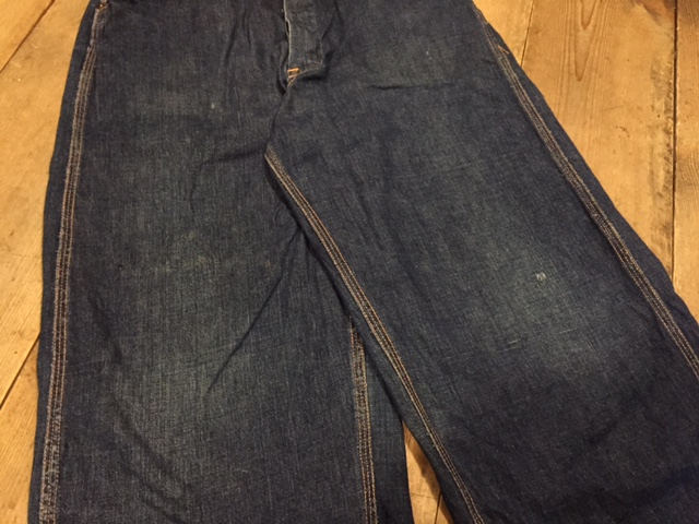 バックルバック付きのペインター_d0121303_16591451.jpg