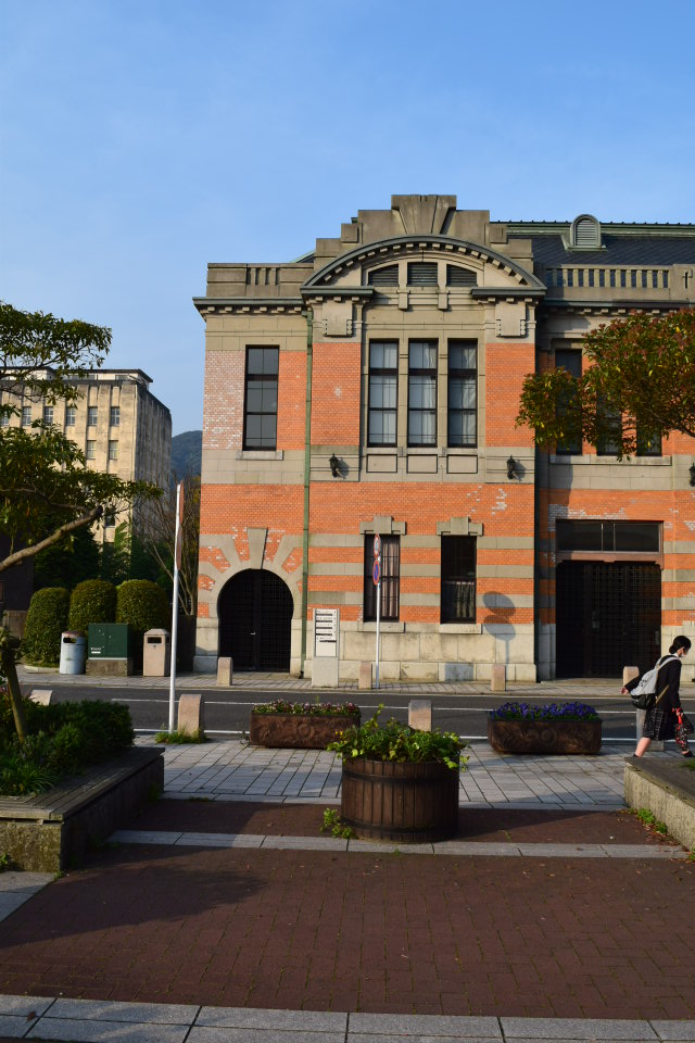 福岡県北九州市の旧大阪商船門司支店(大正モダン建築再訪)_f0142606_1812467.jpg