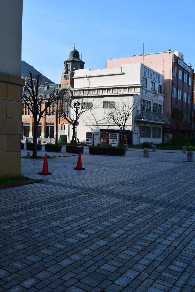 福岡県北九州市の旧大阪商船門司支店(大正モダン建築再訪)_f0142606_1843310.jpg