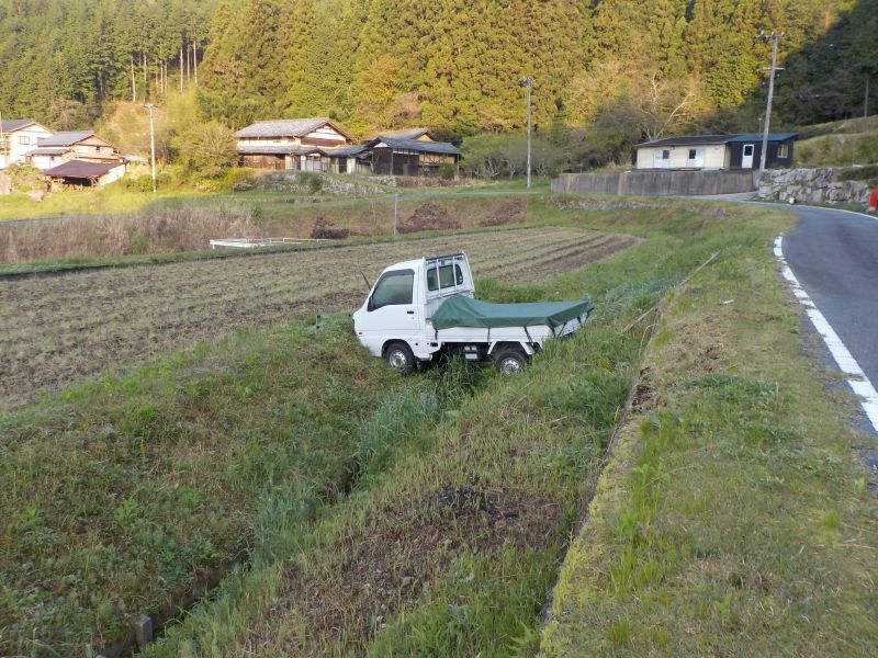 スバル トライベッカの独特な世界_f0076731_19322511.jpg