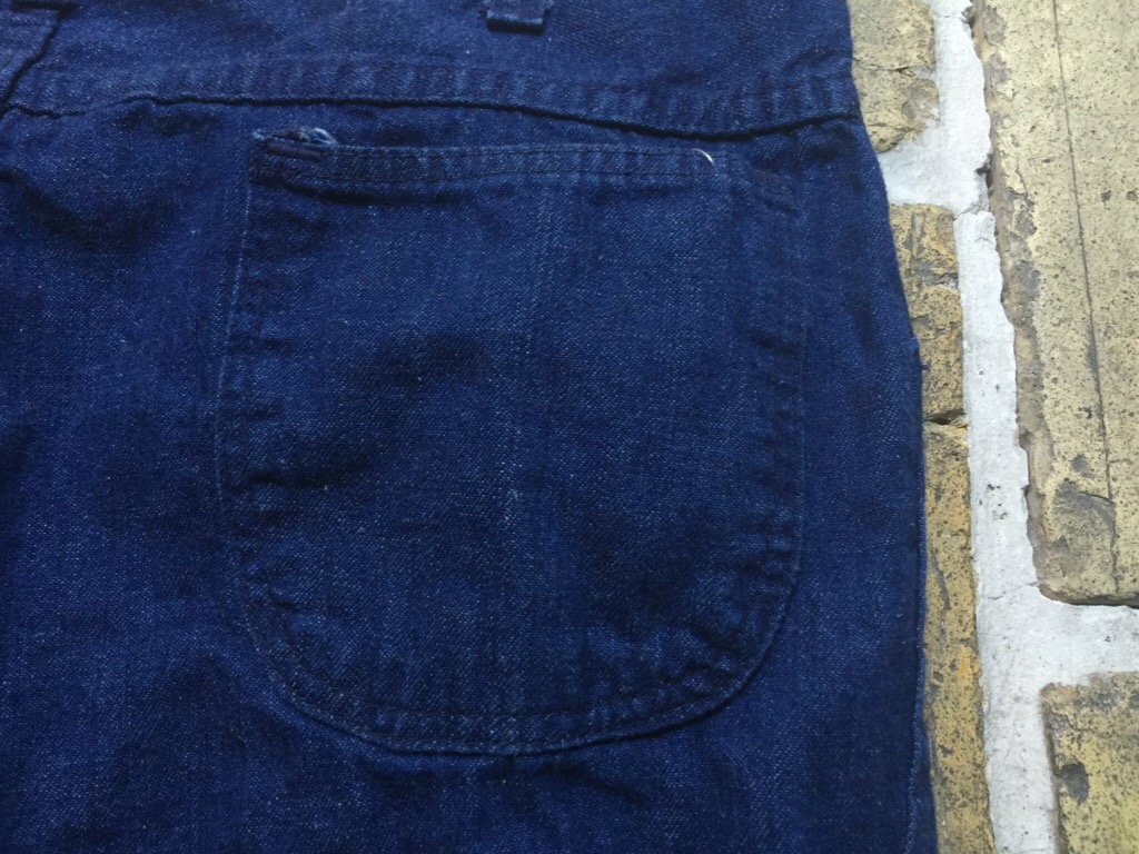 B L U E(T.W.神戸店)_c0078587_22295014.jpg