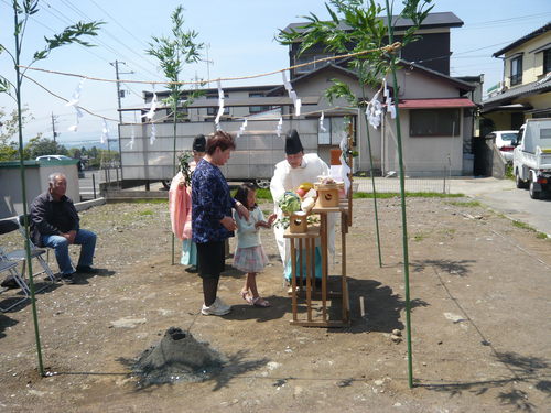 H様邸　祝　地鎮祭_d0153122_1344657.jpg